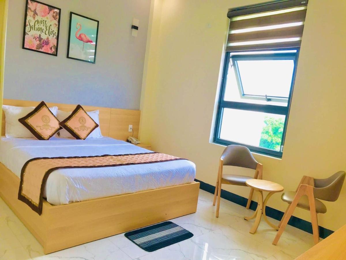 Ruby Luxury Hotel Quy Nhon Buitenkant foto