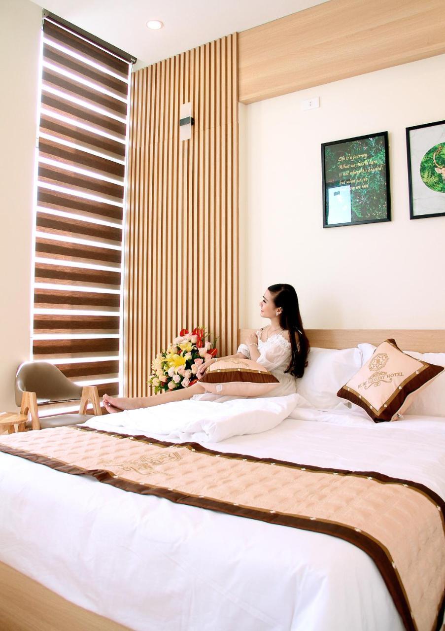 Ruby Luxury Hotel Quy Nhon Buitenkant foto